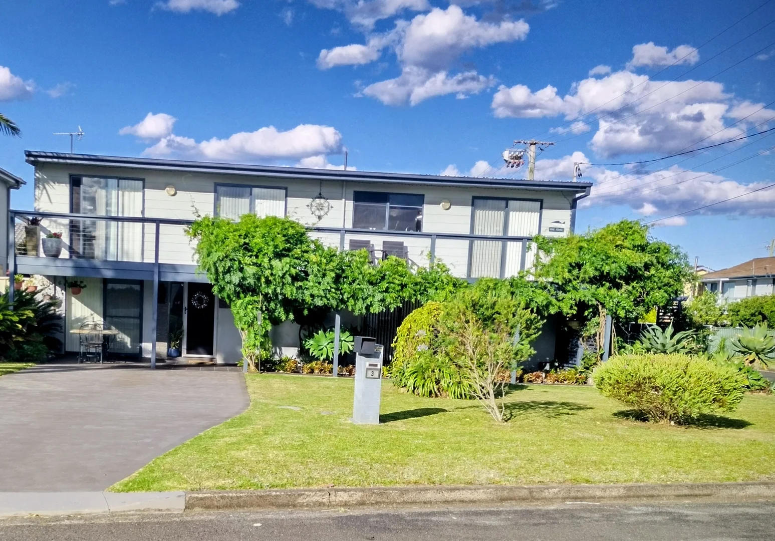 3 Crookhaven Drive, Greenwell Point NSW 2540
