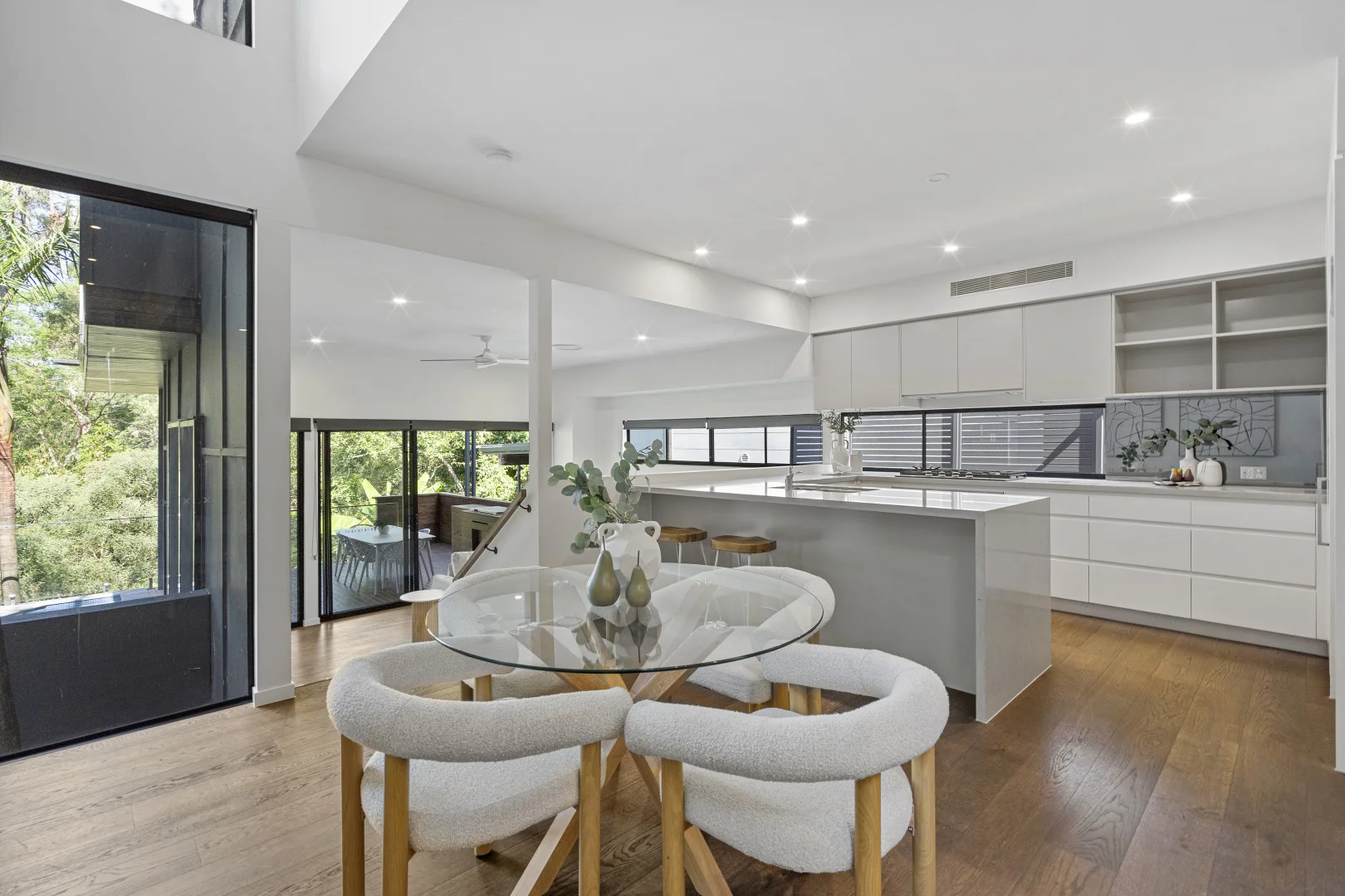 Additional image 3 of 10 Ironside St, St Lucia QLD 4067