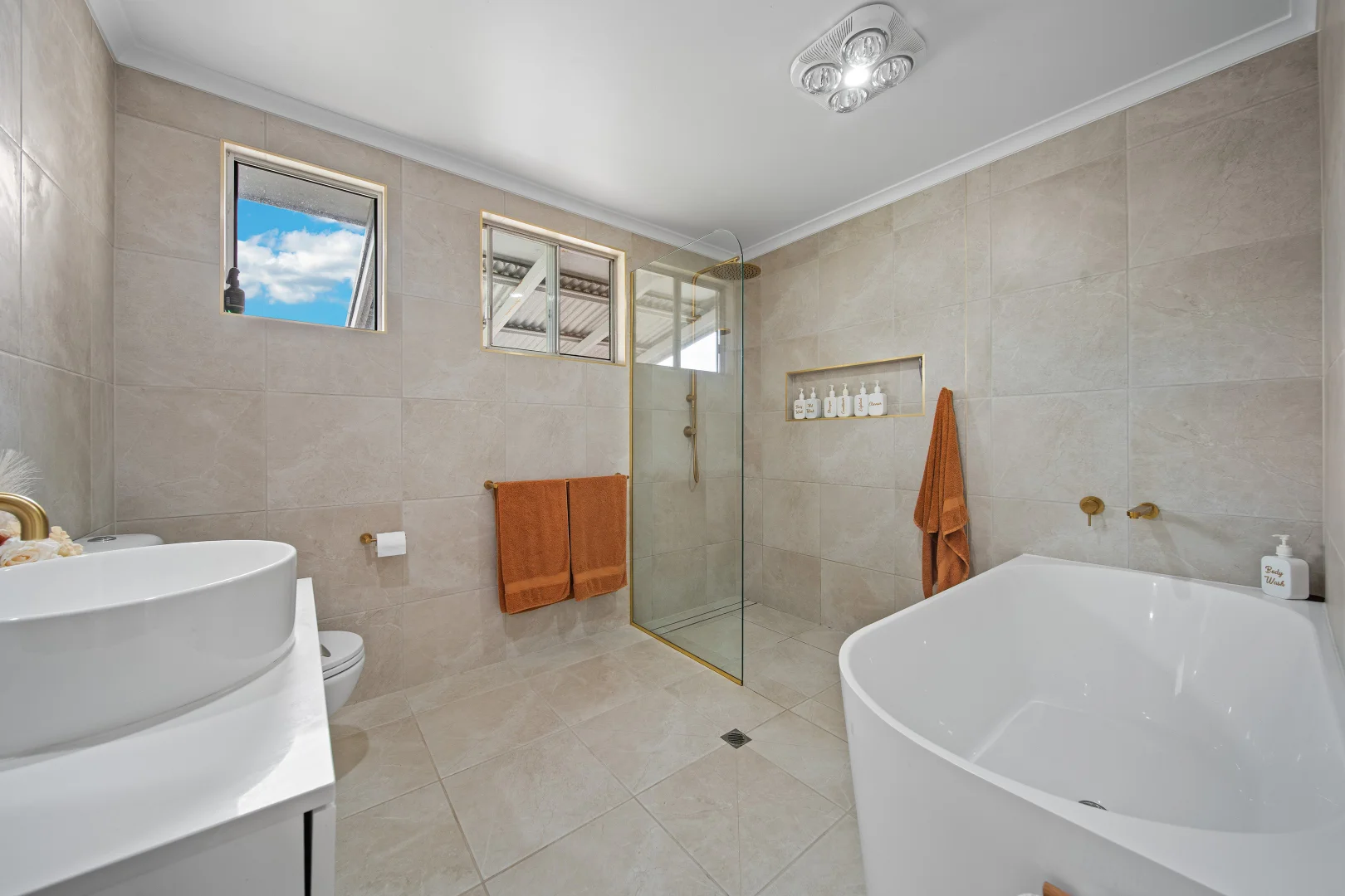 Additional image 5 of 70 Braeside Road, Emerald QLD 4720