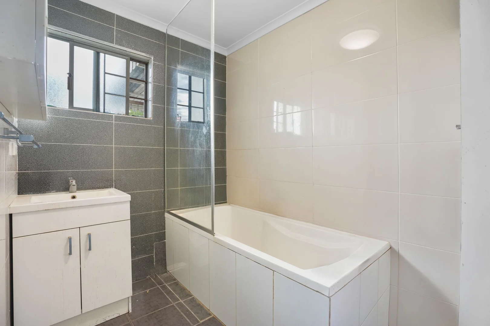 Additional image 8 of 58 Ewing Road, Woodridge QLD 4114