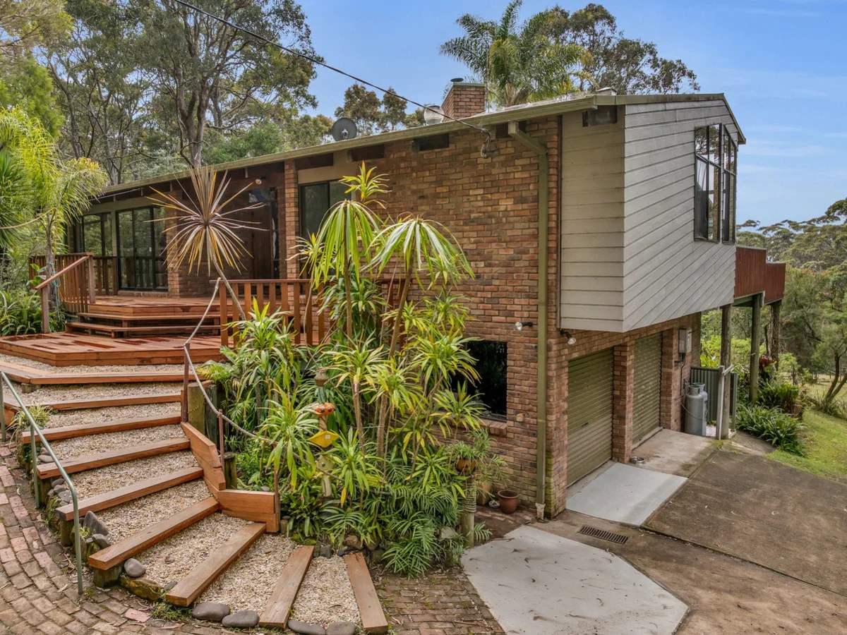 12 Alinjarra Place, Barragga Bay NSW 2546