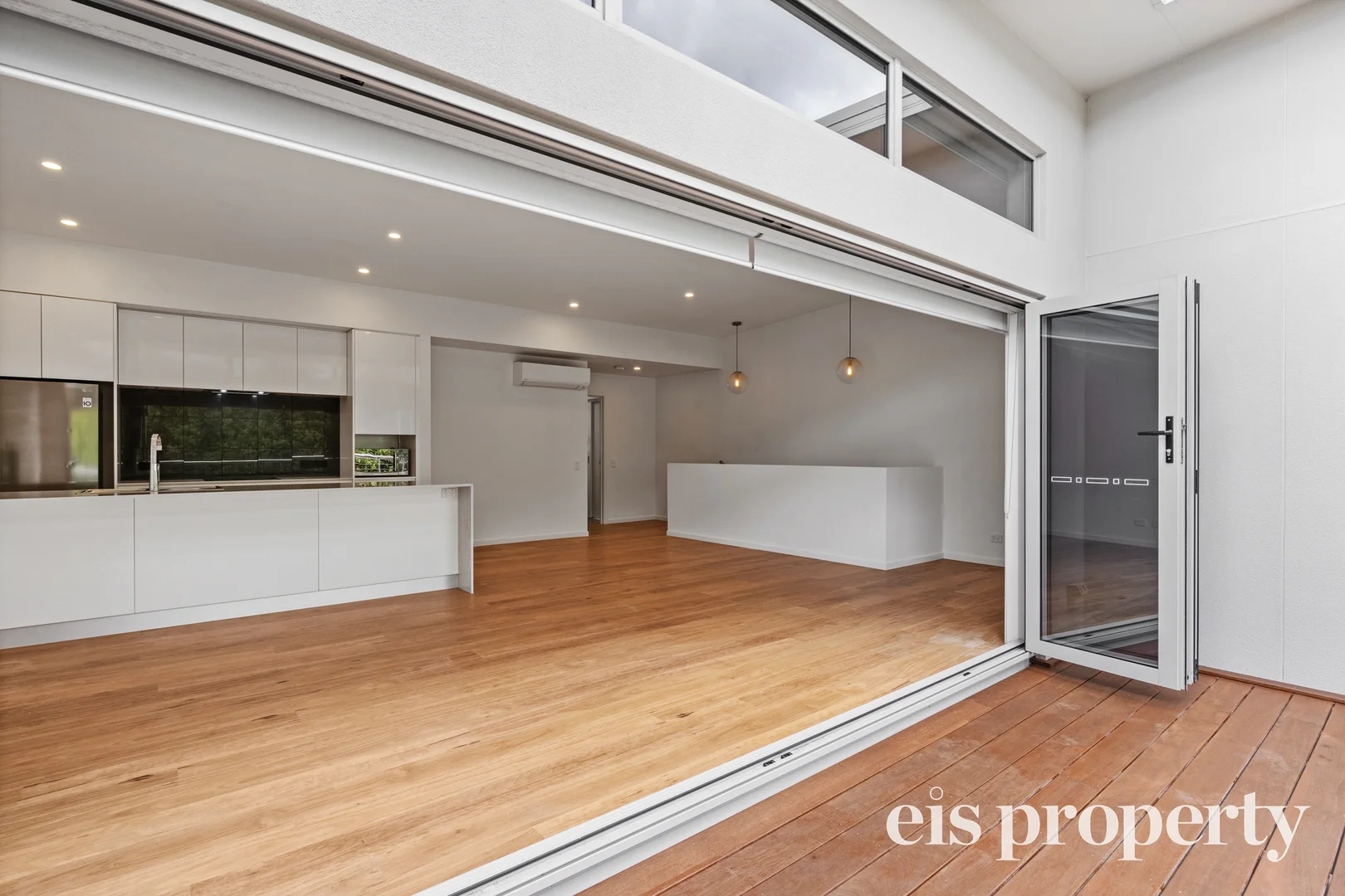 Additional image 8 of 1/337 Churchill Avenue, Sandy Bay TAS 7005