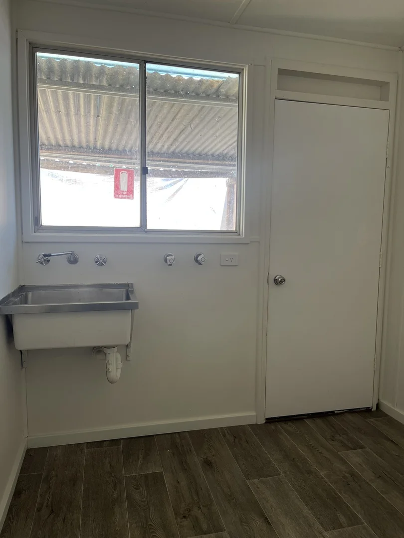 Additional image 12 of 3 Broadbent St, Wongan Hills WA 6603