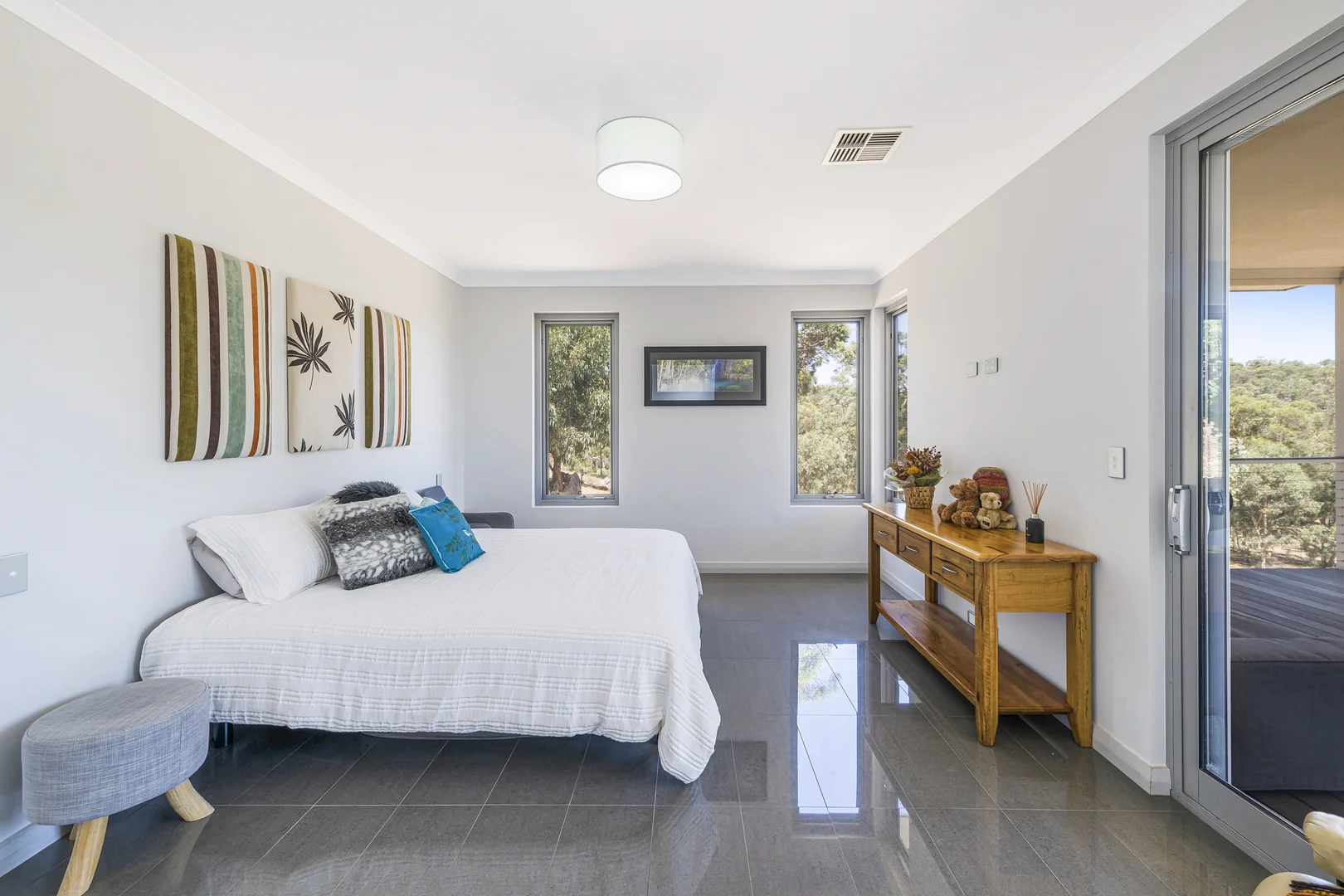 Additional image 13 of 132 Wisteria Way, Chittering WA 6084