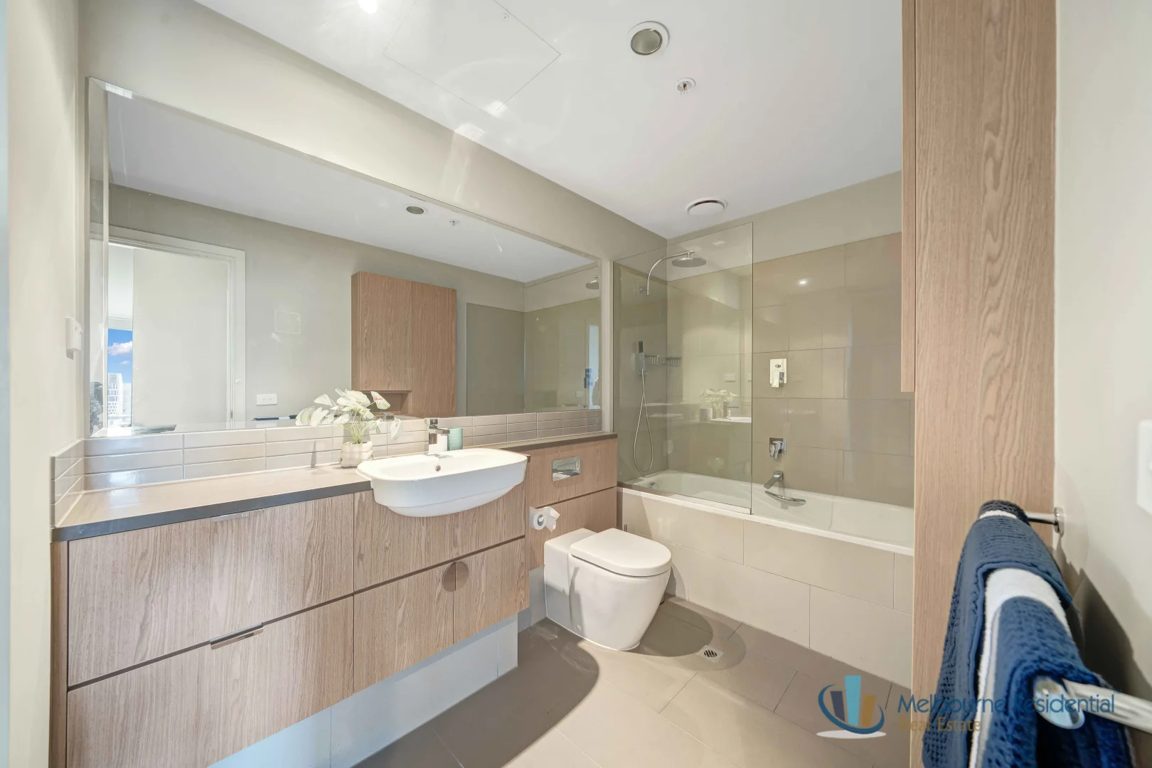 Additional image 10 of 1915/228 A'Beckett St, Melbourne VIC 3000