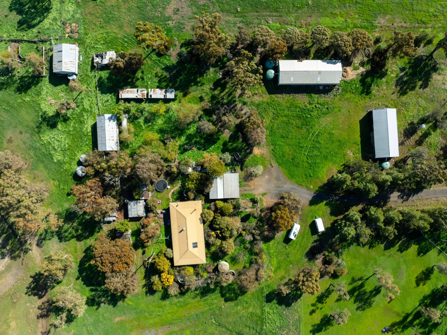 Additional image 13 of Jung VIC 3401