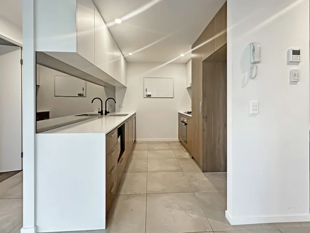 Additional image 3 of 1309/1 Grant Avenue, Hope Island QLD 4212