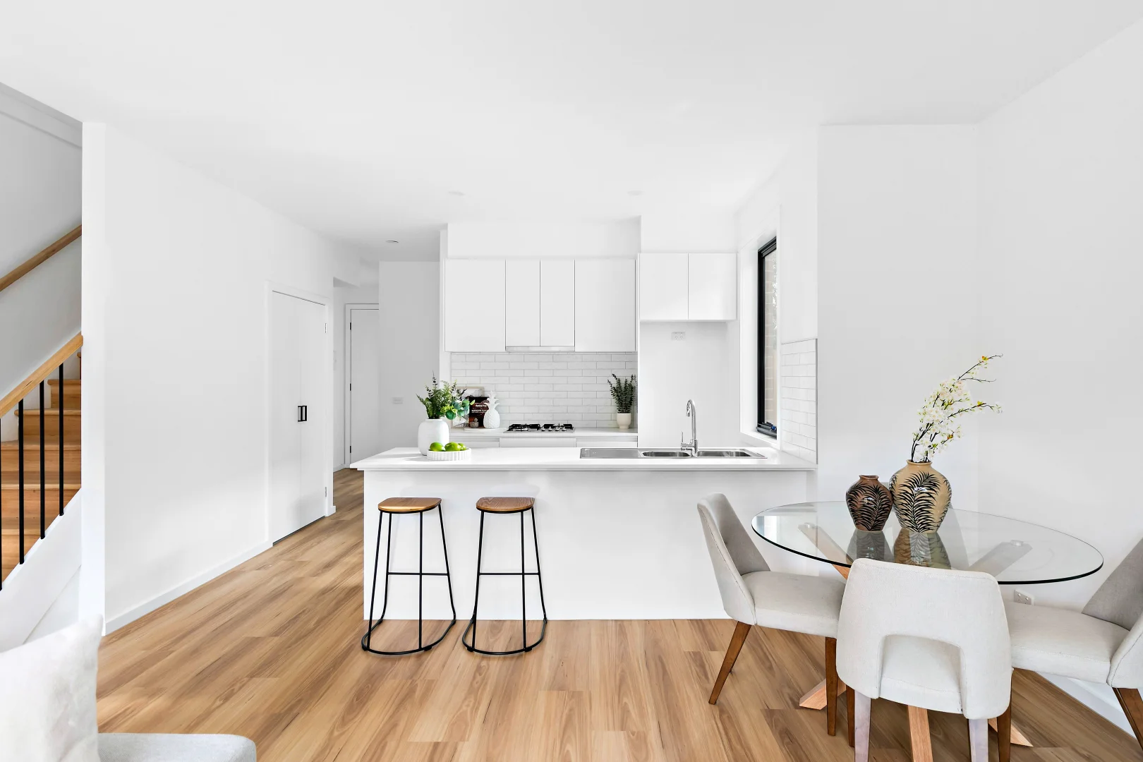 Additional image 4 of 51A Rhodes Parade, Oak Park VIC 3046