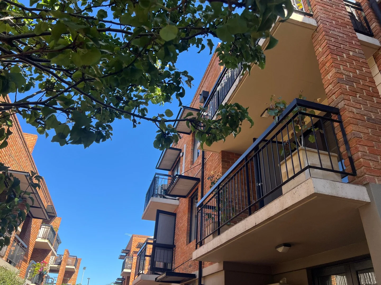 UNIT 15A/120-122 Lake Street, Perth WA 6000