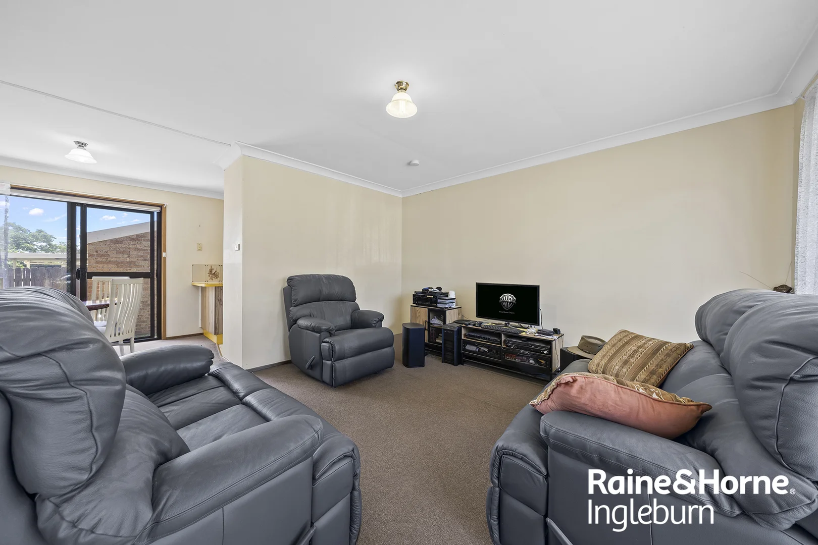 Additional image 13 of 1/100 Oxford Road, Ingleburn NSW 2565