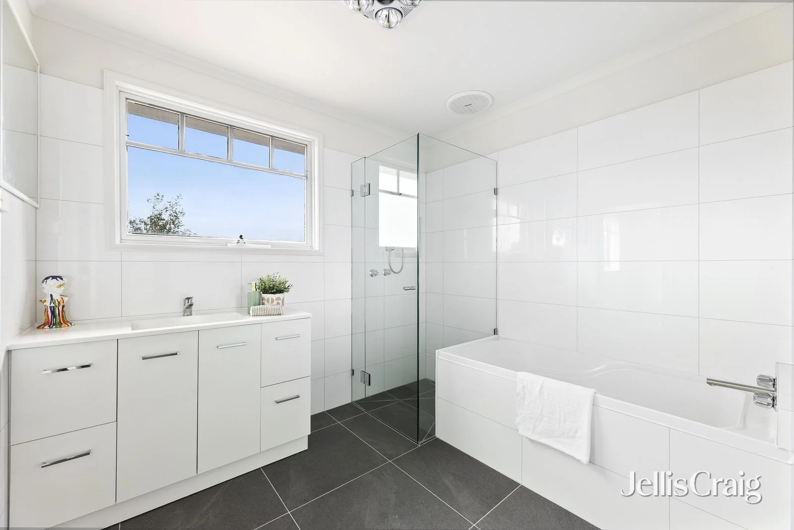 Additional image 9 of 25/12 Surrey Road, Mount Waverley VIC 3149