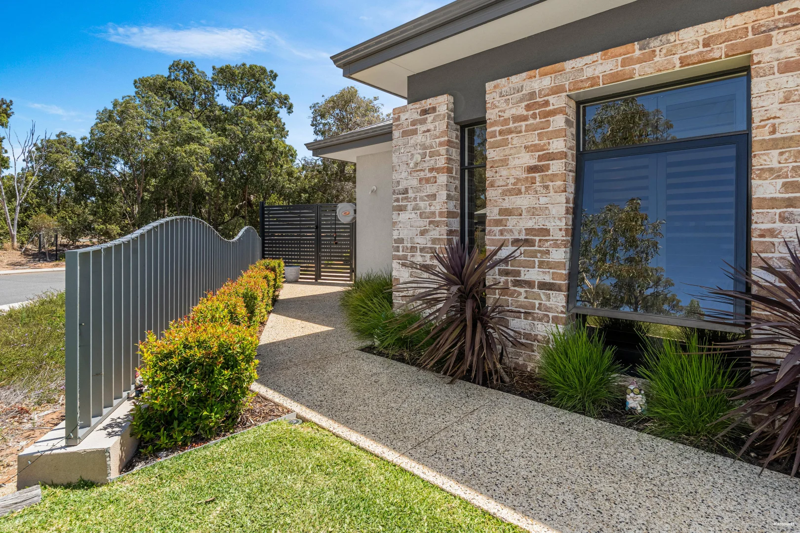 Additional image 4 of 21 Edmonton Parade, Bushmead WA 6055