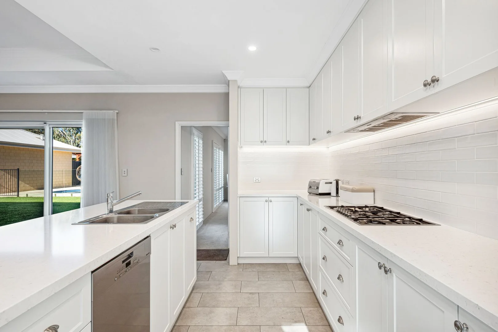 Additional image 17 of 6 Field Avenue, Redcliffe WA 6104