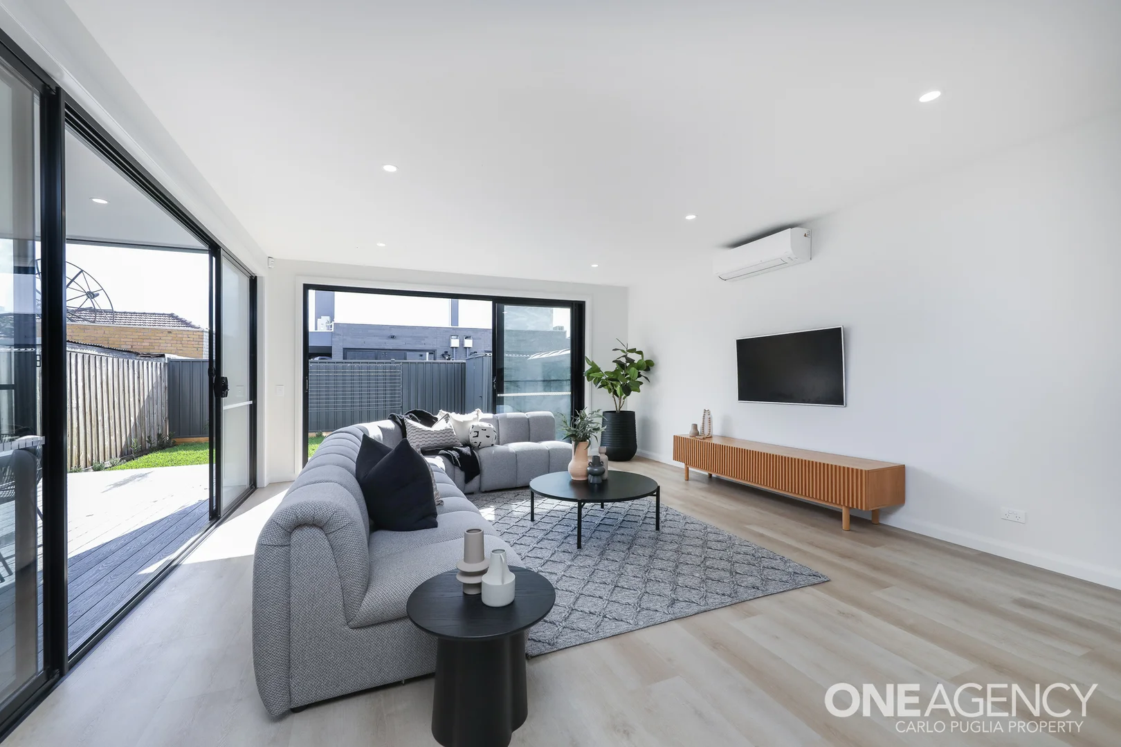 Additional image 11 of 9A & 9B Holehouse Street, Sunshine North VIC 3020