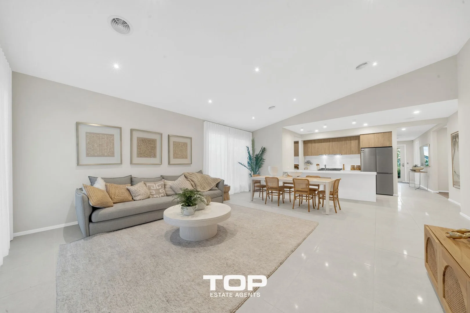 Additional image 13 of 9 Grazing Way, Clyde North VIC 3978