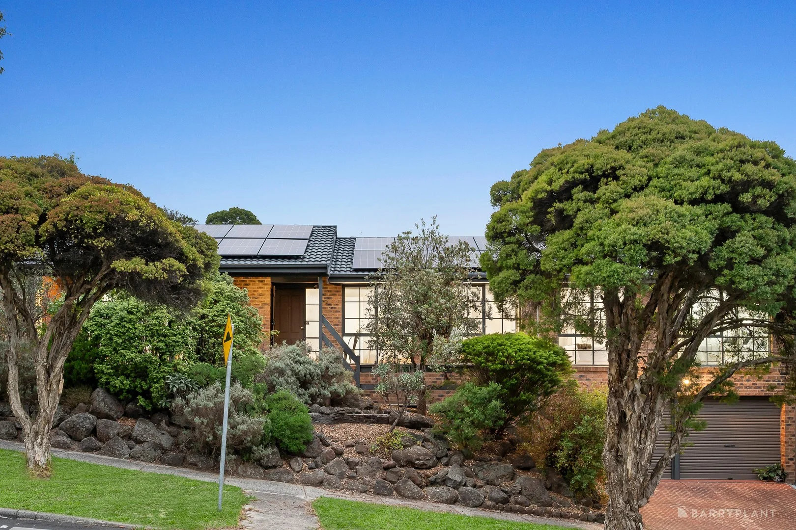 14 Reddington Terrace, Doncaster East VIC 3109