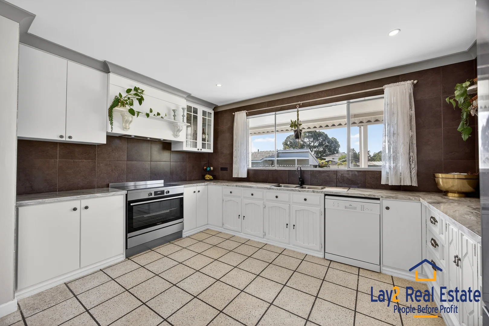 Additional image 11 of 95 River View Avenue, South Guildford WA 6055