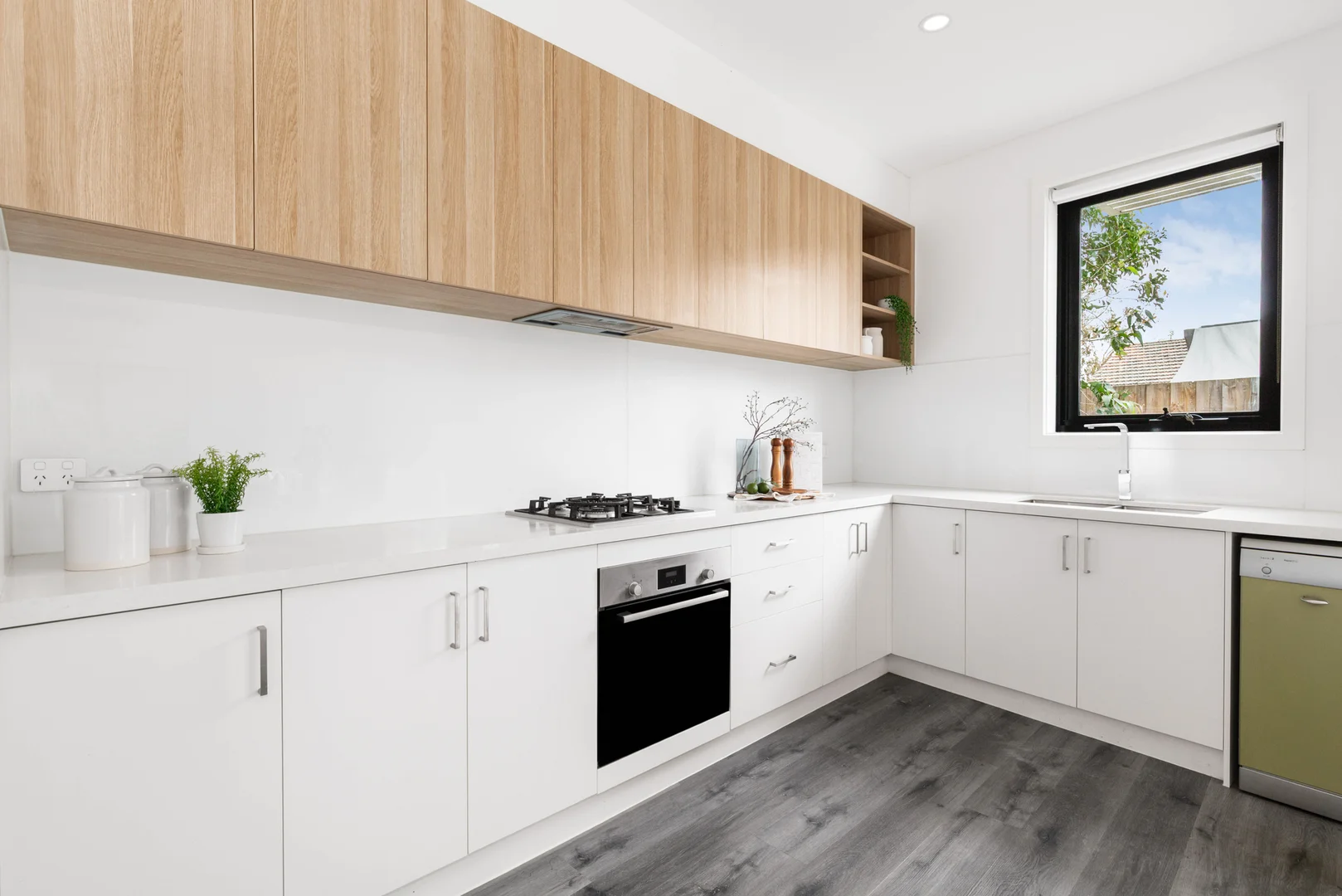 Additional image 4 of 2/14 Catalina Street, Heidelberg West VIC 3081