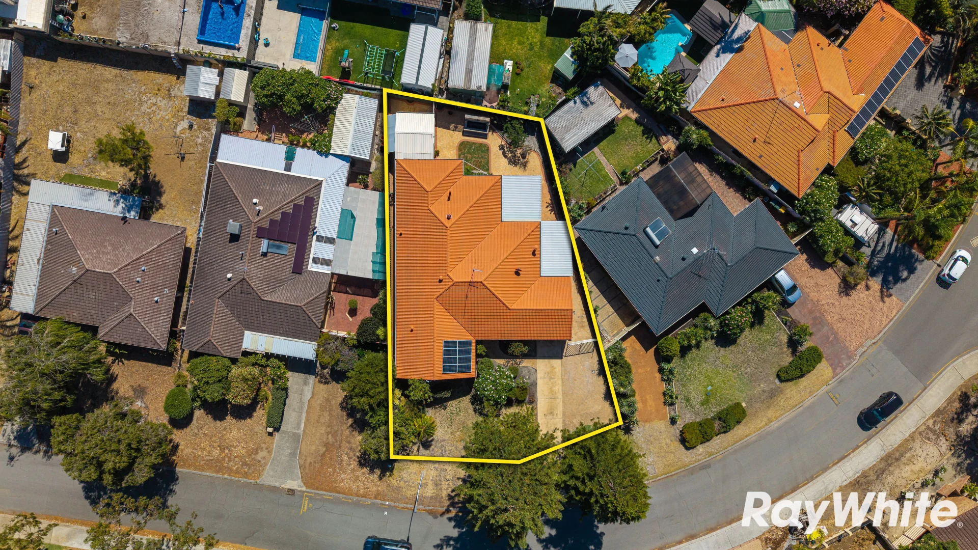 Additional image 19 of 7 Balmoral Parade, Halls Head WA 6210