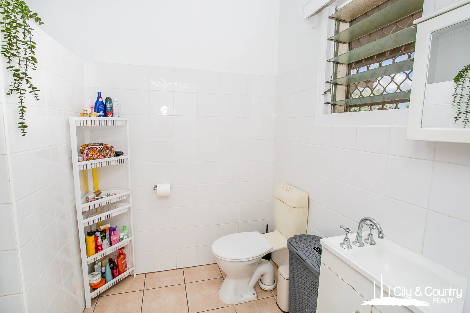 Additional image 7 of Unit 1-4/106-108 Webb St, Mount Isa QLD 4825