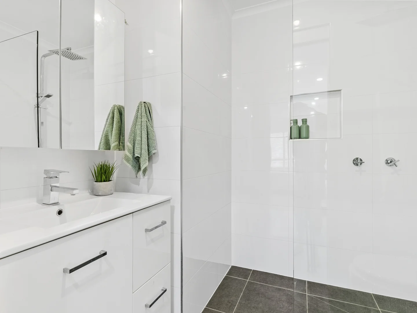 Additional image 12 of 2/17 Molucca Avenue, Palm Beach QLD 4221