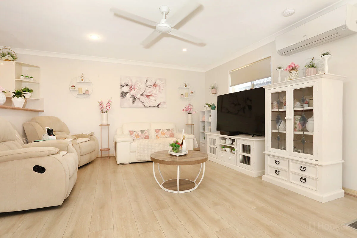 Additional image 5 of 1/27 Eider Avenue, Paradise Point QLD 4216