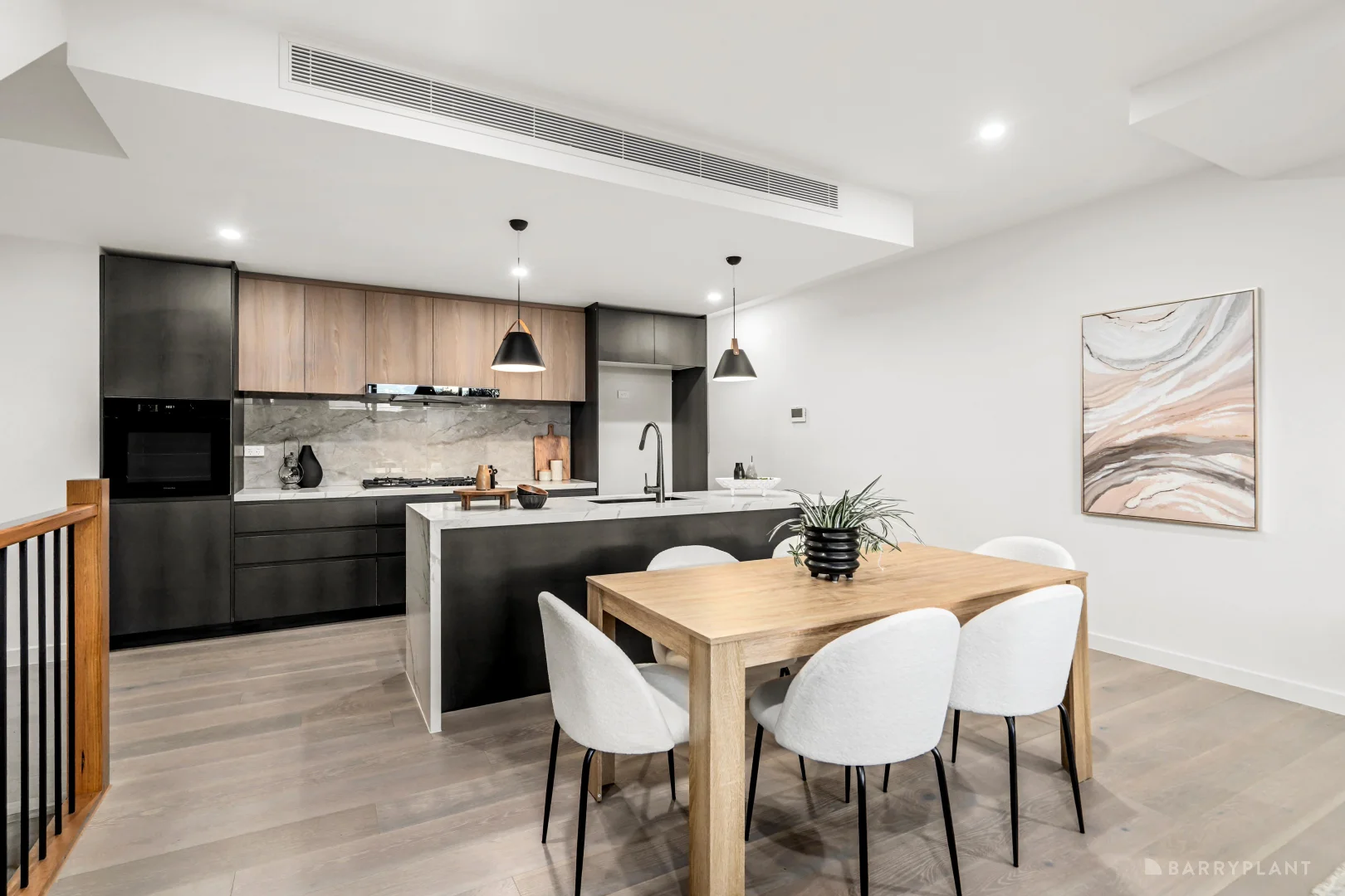 Additional image 5 of 4/30 Churchill Street, Doncaster East VIC 3109