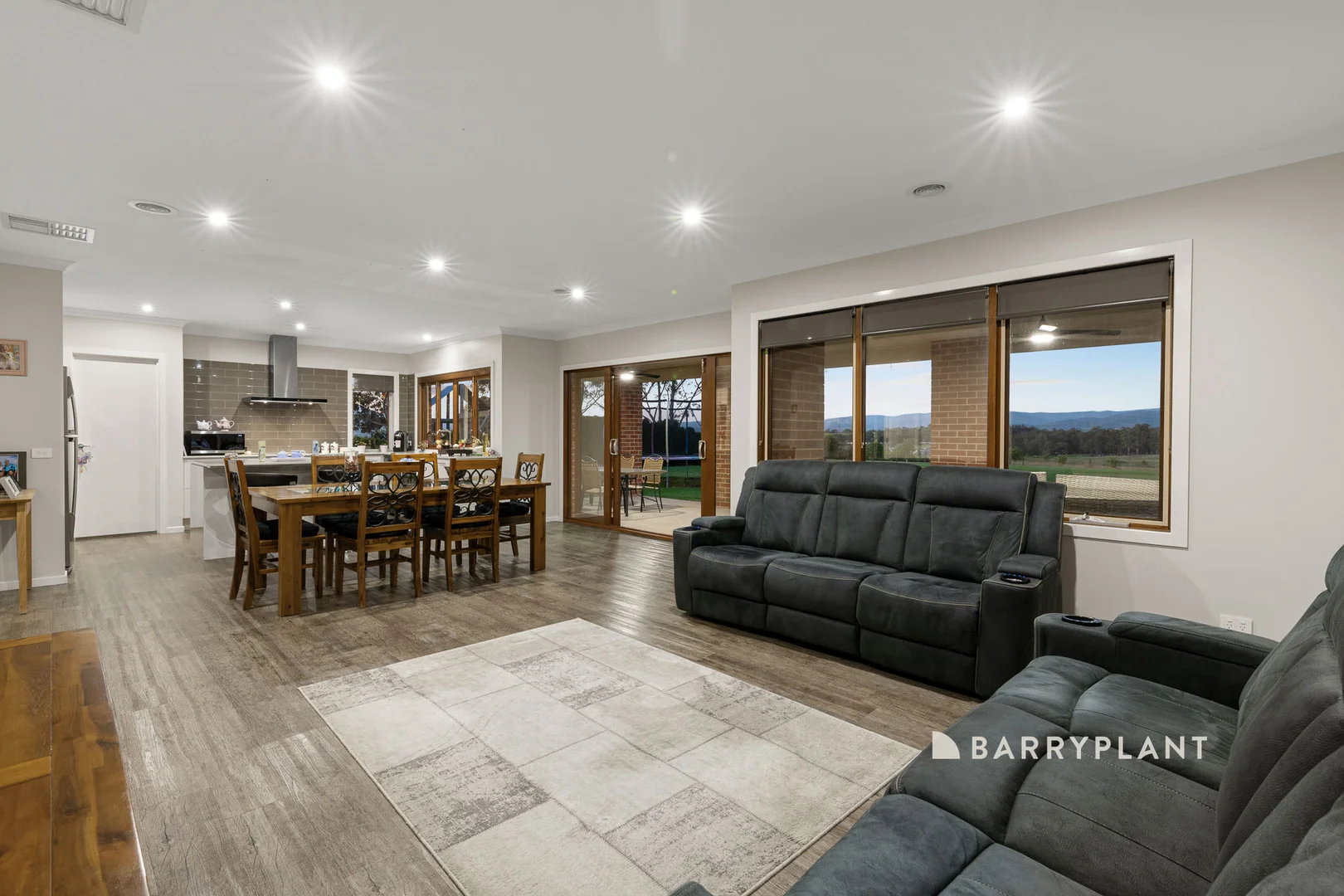Additional image 8 of 37 Fairway Drive, Drouin VIC 3818