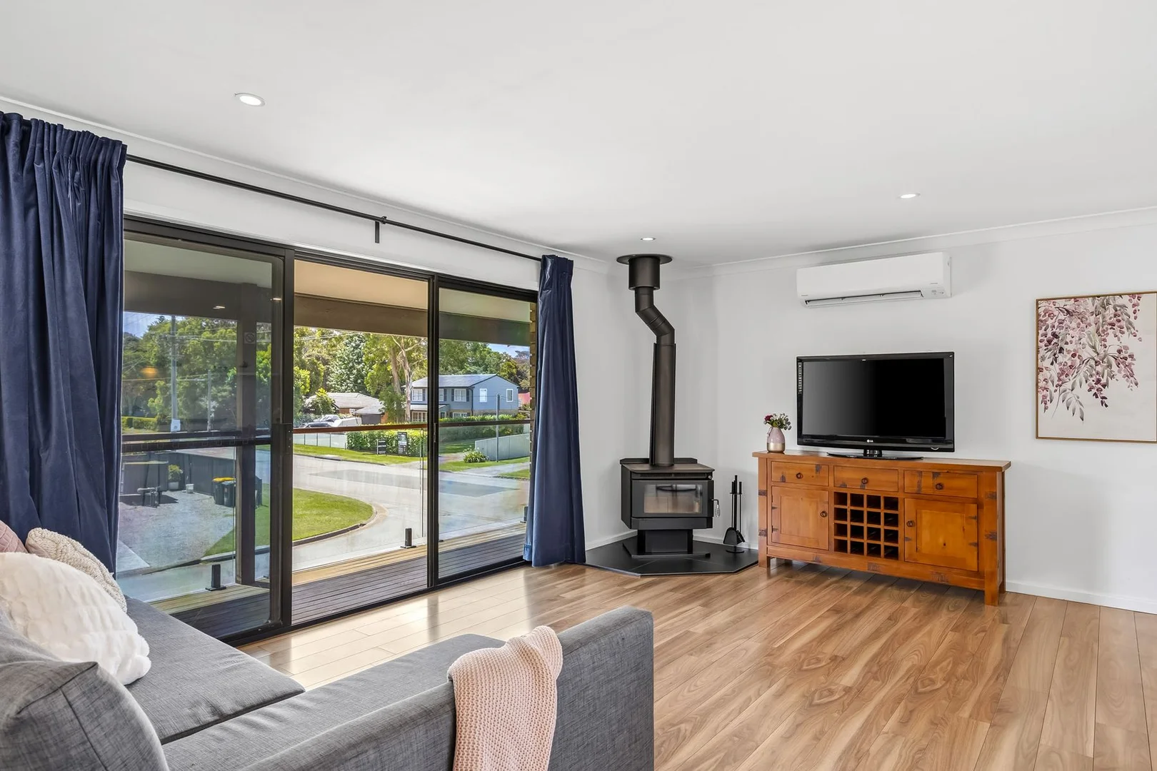 Additional image 10 of 1 Angela Close, Carey Bay NSW 2283