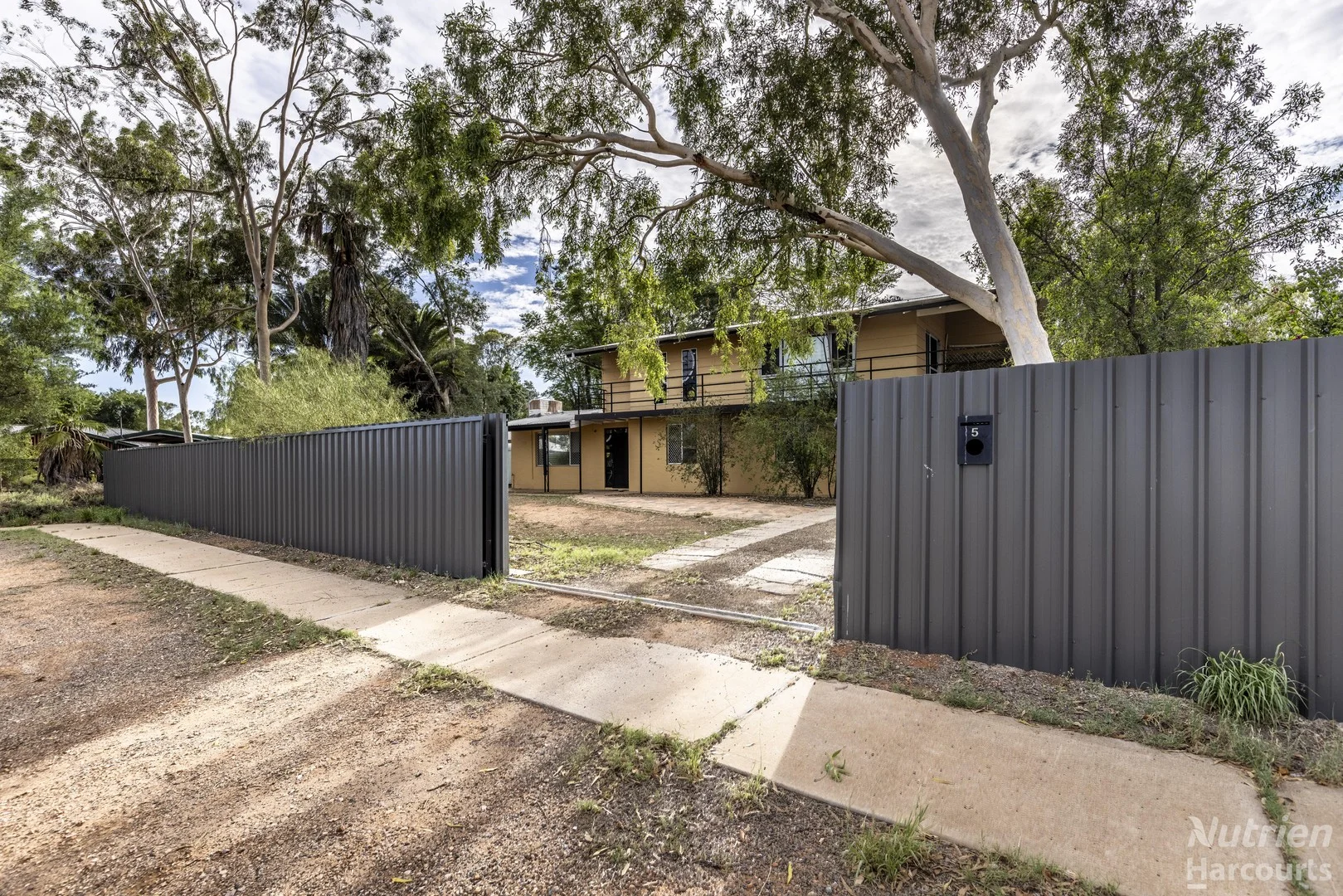 5 O'Grady Crescent, Gillen NT 0870