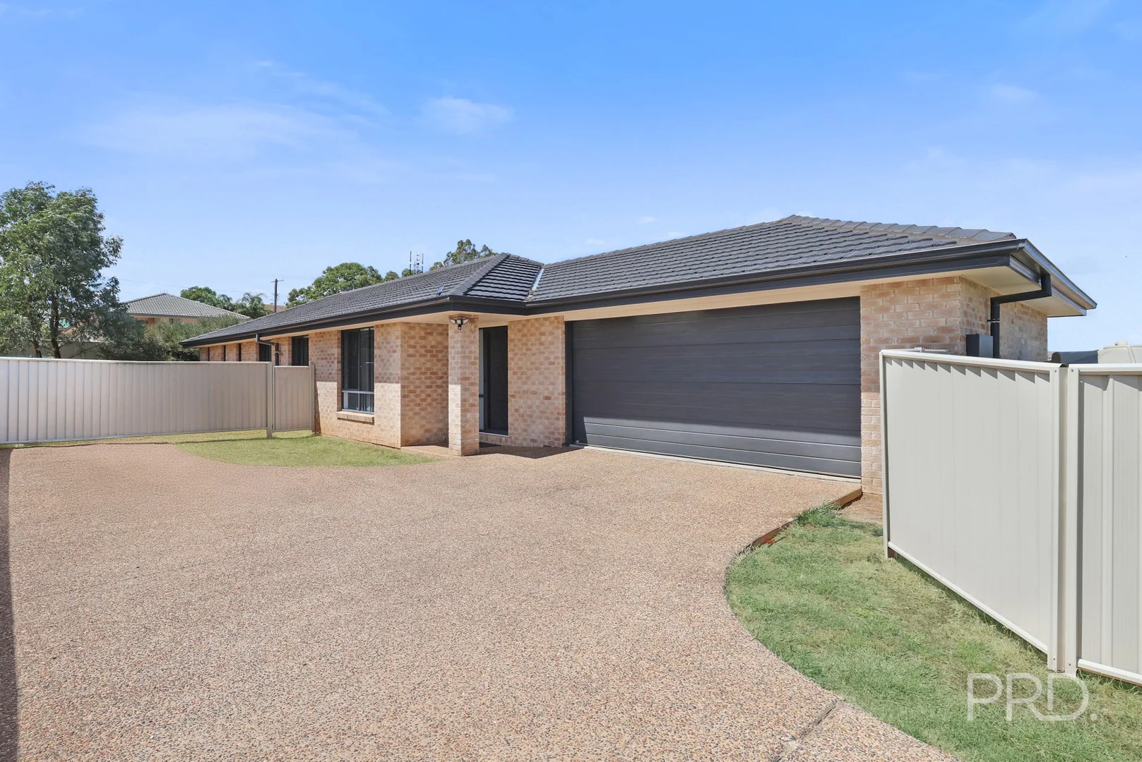 68 Tulipwood Crescent, Tamworth NSW 2340
