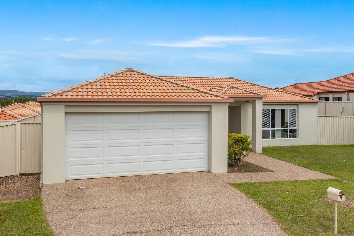 Additional image 3 of 9 Golden Bear Drive, Arundel QLD 4214
