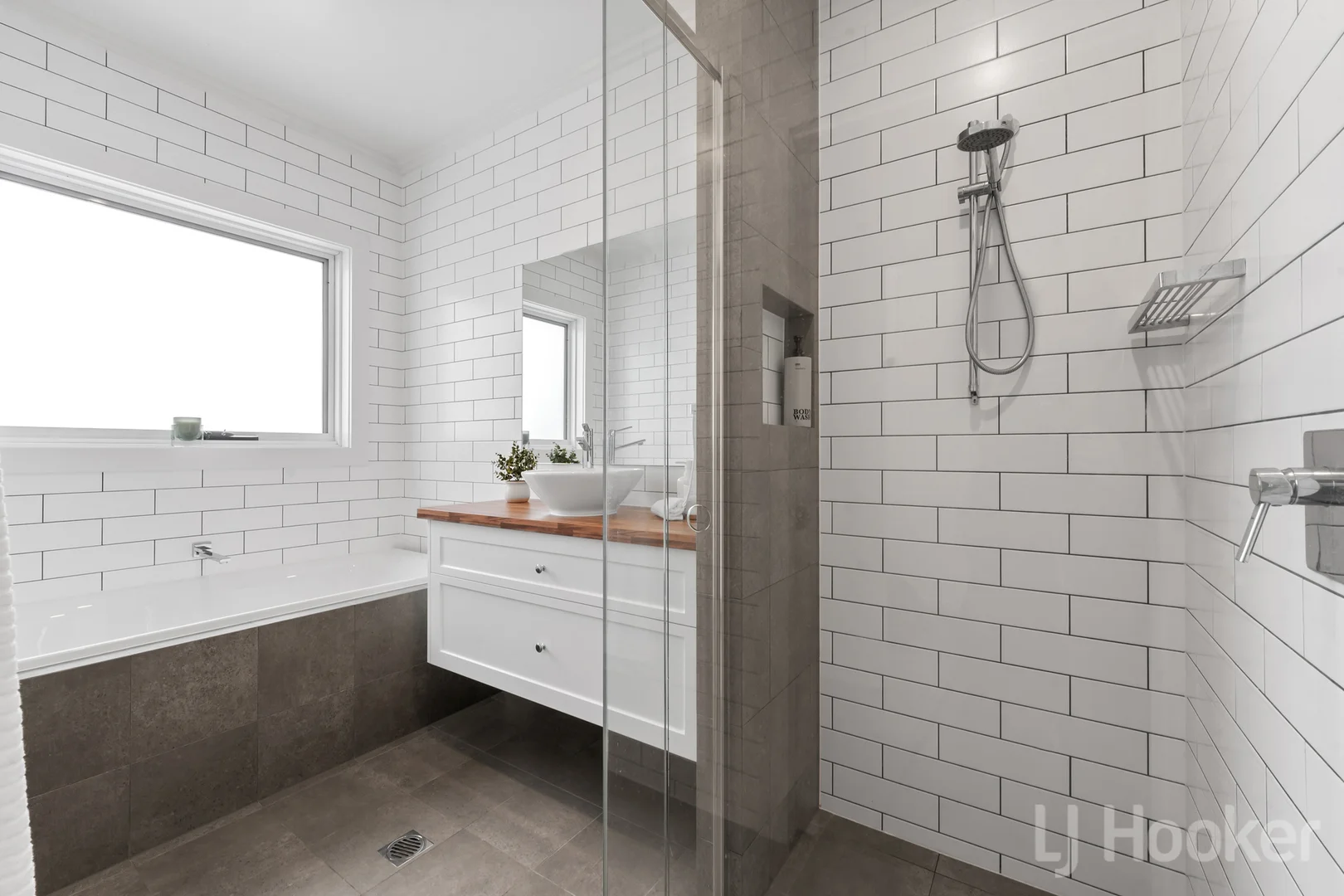 Additional image 16 of 2/113 Ellendon Street, Bungendore NSW 2621