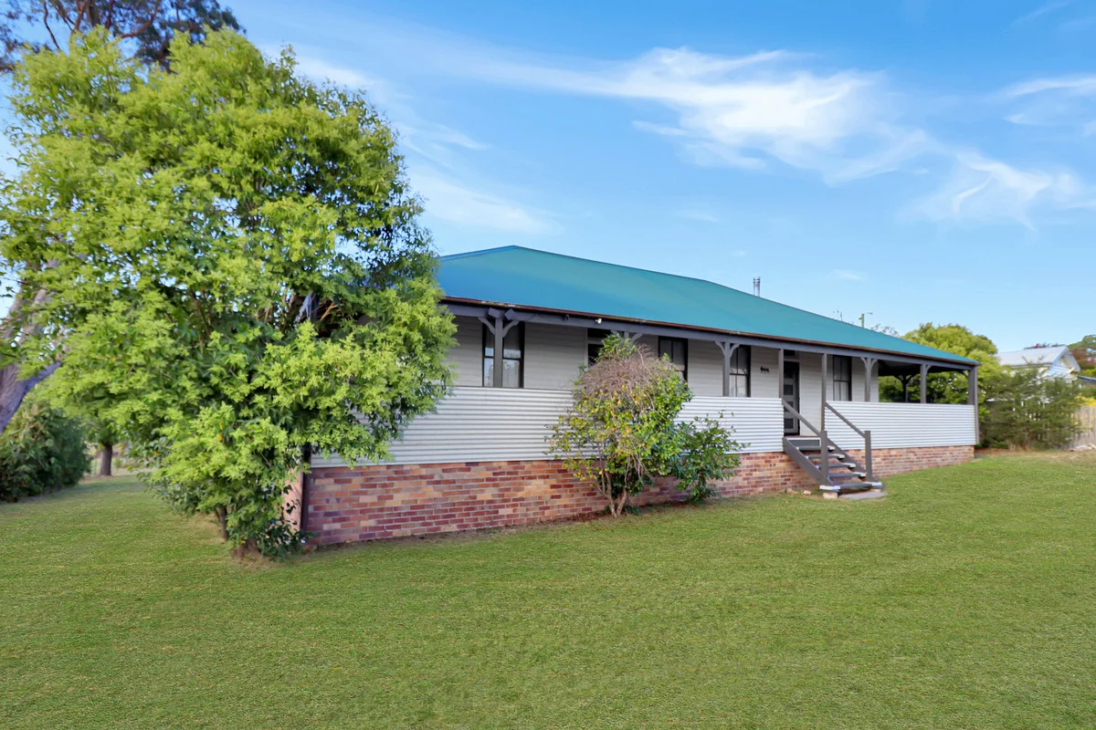 42 Harris Street, Stanthorpe QLD 4380