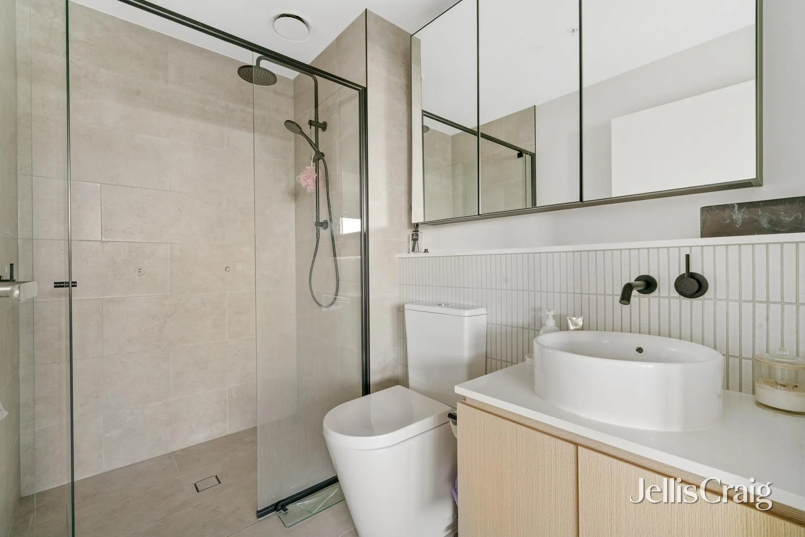 Additional image 10 of 120/45 Linden Avenue, Ivanhoe VIC 3079