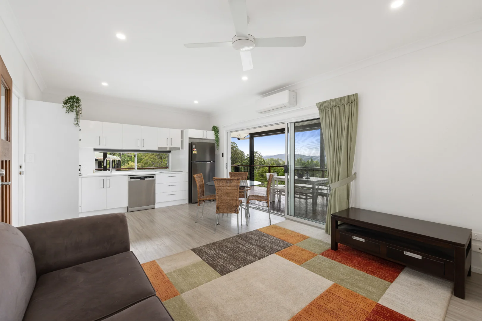 Additional image 7 of 57 Upper Rosemount Road, Rosemount QLD 4560