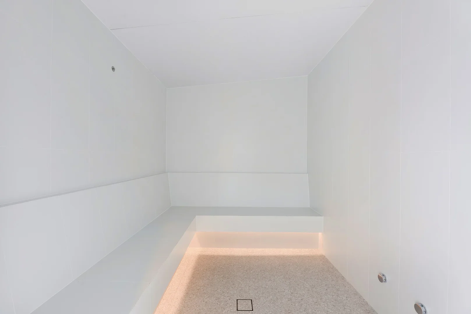 Additional image 27 of 502/180 Marine Parade, Labrador QLD 4215