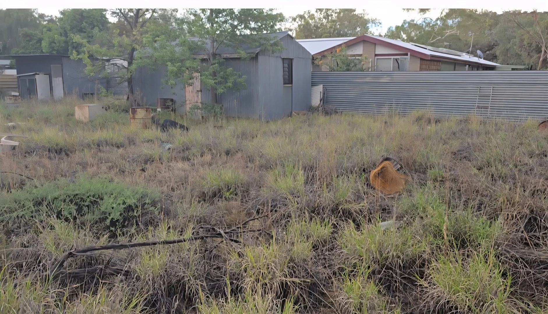 Additional image 22 of East Side NT 0870