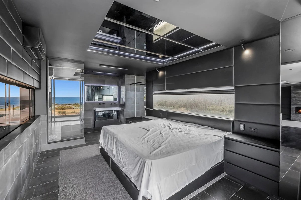 Additional image 12 of 253-255/100 The Esplanade, Torquay VIC 3228