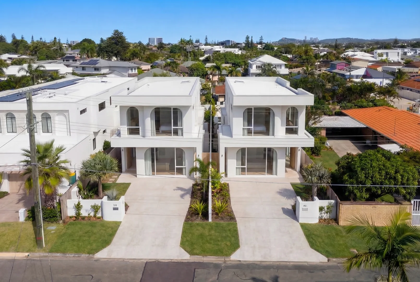 Additional image 4 of 38 Bordeaux Parade, Mermaid Waters QLD 4218