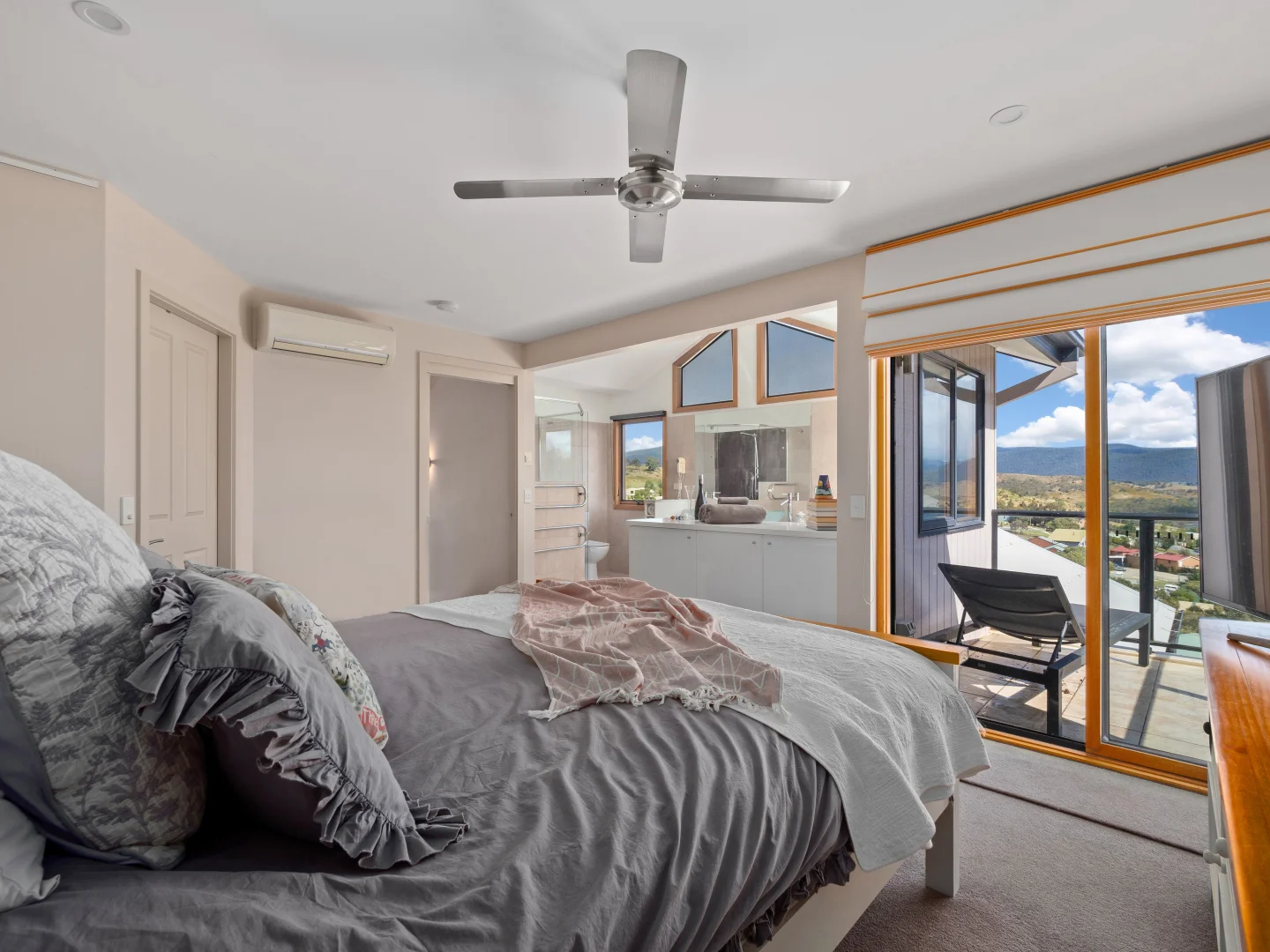 Additional image 21 of 2/3 Pilot Close, Jindabyne NSW 2627