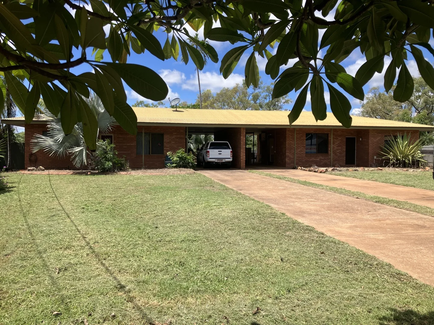 13 Raymond Place, Katherine NT 0850