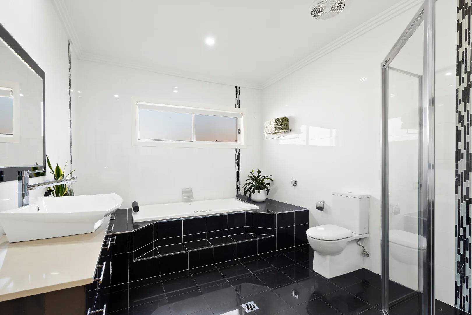 Additional image 12 of 4 Stradbroke Avenue, Shell Cove NSW 2529