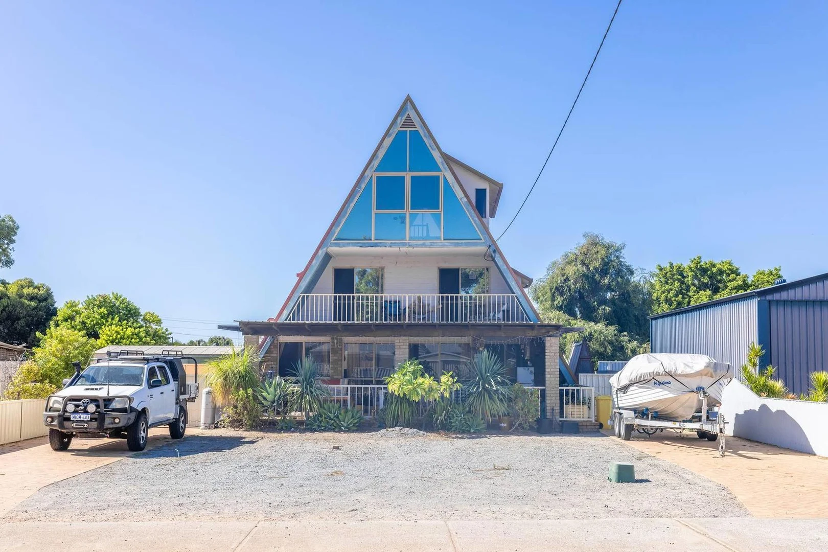 4 Nairn Street, Leeman WA 6514