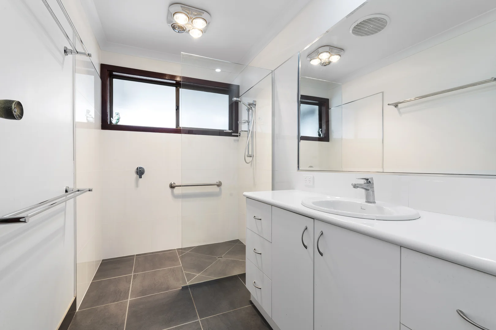 Additional image 11 of 42 Cardwell Street, Elmore VIC 3558