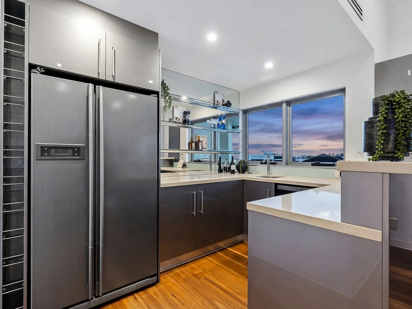 Additional image 29 of 19 Knightsbridge Parade East, Sovereign Islands QLD 4216