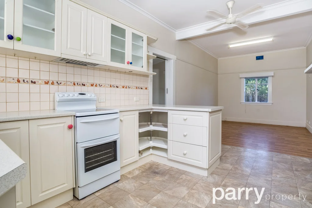 Additional image 5 of 381 Gravelly Beach Road, Gravelly Beach TAS 7276