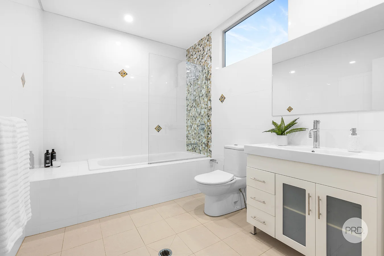 Additional image 15 of 1/68 Llewellyn Street, Oatley NSW 2223