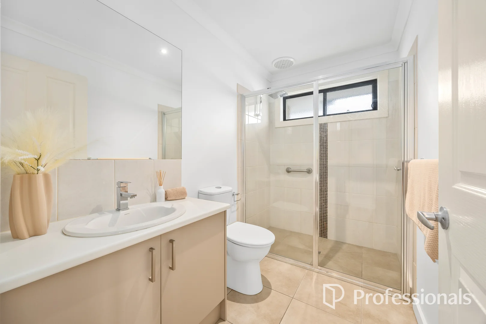 Additional image 11 of 110A Raglan Street, Preston VIC 3072