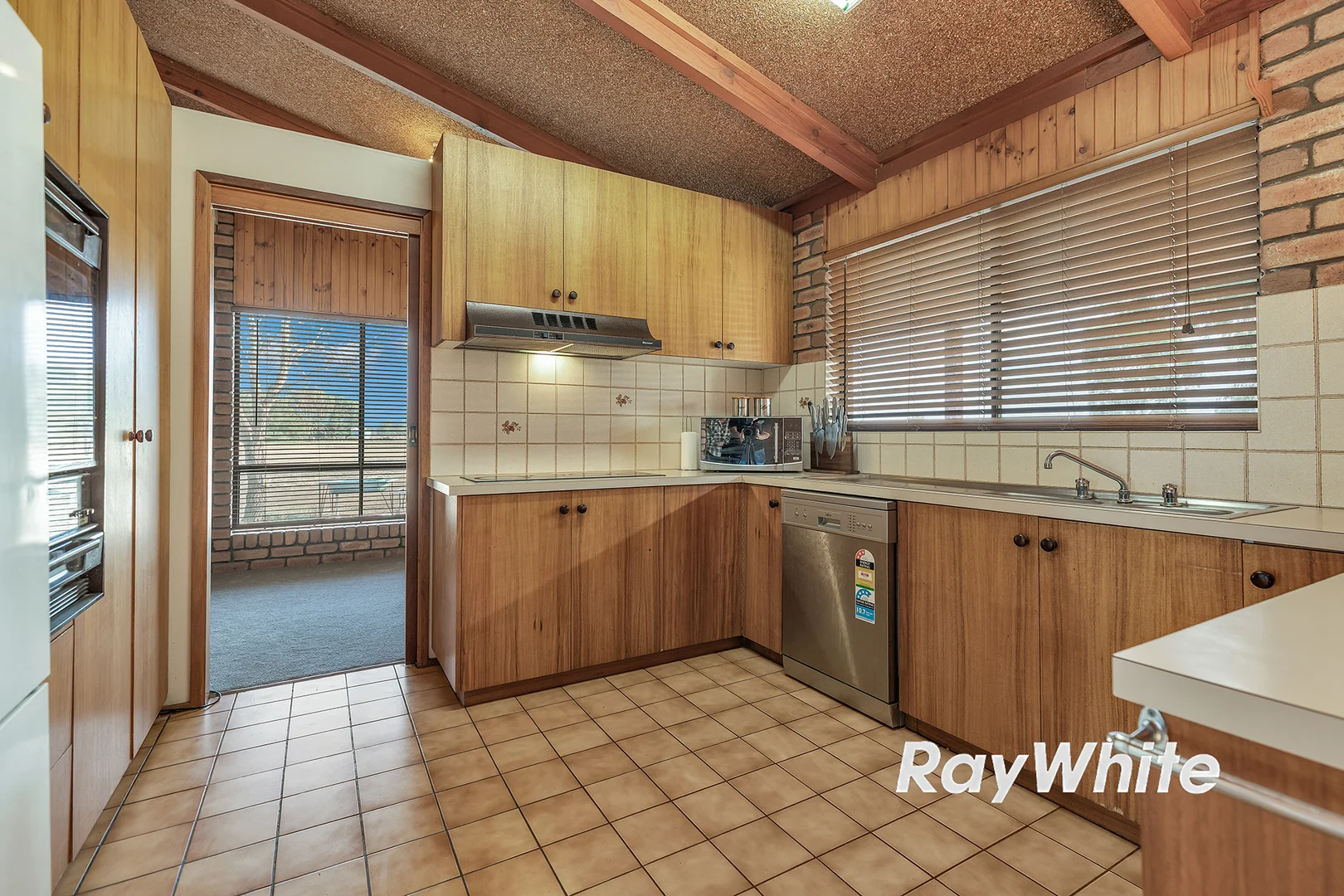 Additional image 8 of 33 Zegelin Road, Rochester VIC 3561